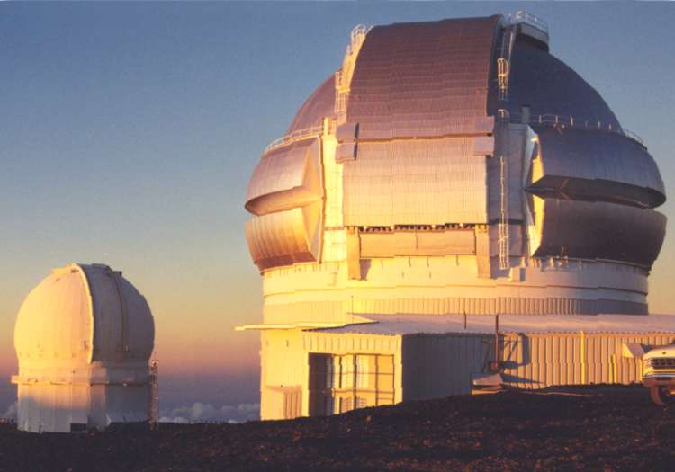 Figure 5 - The Geminii Northern telescope, with the CFH in the background